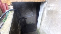 Z pomoci tragédia: Rodina dala bezdomovcovi na Vianoce ubytovanie, v ktorom uhorel