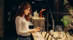 Zmeny v nových Trumpových clách. Oslobodzuje od nich smartfóny a počítače