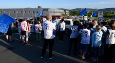 Ostrý štrajk v strojárskej fabrike v Beluši. Zamestnanci prestali pracovať, žiadajú vyššie platy