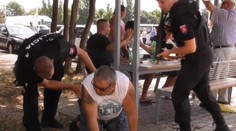 Obťažujú ľudí na pumpách, vyhrážali sa našej redaktorke. A pokračujú v tom ďalej