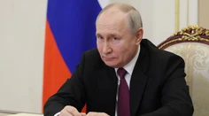 Vtrhol k nám nepriateľ, evakuujte sa. Rusov vystrašil Putinov prejav v rozhlase