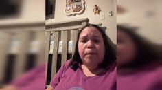 VIDEO: Absurdná situácia v lietadle. Matke povedali, že musí syna odpojiť z dýchacieho prístroja, ktorý ho držal pri živote