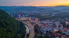 Predbiehame európske metropoly. V dvoch slovenských mestách sa na byt zarába ešte dlhšie než v Bratislave