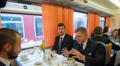 Študenti pripomínajú Ficovi dva roky starý sľub: Úrad vlády sa odvoláva na voľby