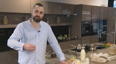 Patrick si do košíka vkladá veci, ktoré by si asi bežný zákazník nevybral