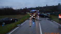 FOTO: Po hromadnej nehode zostali z áut len vraky. Chybu urobil mladý vodič