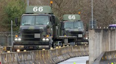 V Poľsku pristálo osem lietadiel s americkými vojakmi