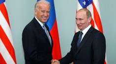 Kremeľ signalizuje možný júnový summit Bidena a Putina