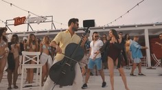 Hral pre kráľovnú Alžbetu II. aj pápeža Františka. Fenomenálny violončelista zavíta na Slovensko