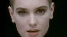 Žiadne drogy ani alkohol. Príčina smrti Sinead O'Connor je známa