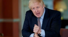 Johnson načrtol plán pre uvoľňovanie lockdownu