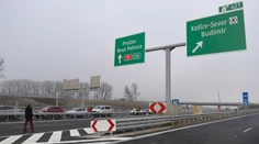 Otvorili ďalší úsek diaľnice D1. Stavbu medzi Budimírom a Bidovcami dokončili načas