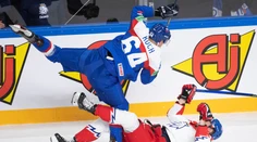 VIDEO: Najdiskutovanejší okamih derby Česko vs Slovensko. Regulárny hit, alebo zákerný faul?!