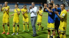 Michalovce s historickými bodmi, ViOn s červenými kartami