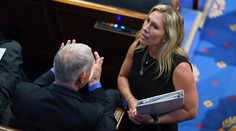 Kongresmanka šírila hoaxy o covide, Twittter jej natrvalo zrušil účet