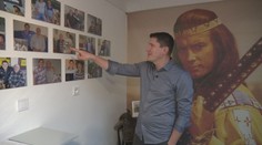 Vlastní viacero vzácnych zberateľských kúskov. Jaroslav má takmer všetko, čo súvisí s postavou Winnetoua