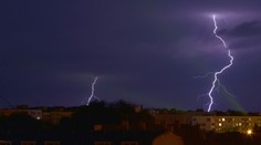 Na Slovensku zaznamenali prvé jarné búrky. Vyskytujú sa v tejto oblasti