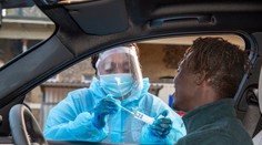 Tisícky Britov zrejme dostali falošne negatívny výsledok testu na COVID-19