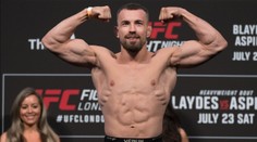 Slovenský bojovník podstúpil úspešnú operáciu. Čaká ho dlhšia pauza vyplnená rekonvalescenciou