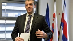 Financie na diaľnice nie sú, riešením je len dlhová brzda, tvrdí Baška