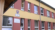 Mladá žena od Galanty surovo vyfackala učiteľky priamo pred očami detí