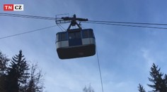Na Ještěde spadla kabína lanovky, hlásia jedného mŕtveho