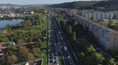 Dopravný chaos v Košiciach. Pre opravu mosta kolabuje automobilová aj verejná doprava