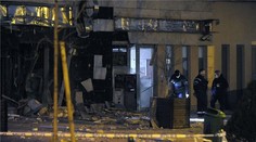 FOTO: V Budapešti niekto vyhodil do vzduchu banku