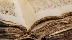 Vyše sto rokov bol stratený. Polícia objavila vzácny rukopis na internetovom bazáre