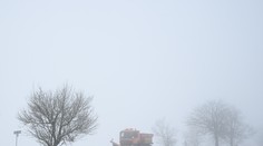 Pred nami je sychravé a hmlisté počasie, meteorológovia vydali výstrahy. Oteplí sa už čoskoro