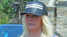 Hviezda Melrose Place skončila v cele. Pri zásahu zranila troch policajtov