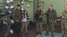 Náš štáb má za sebou ďalší deň v Kyjeve. Navštívil aj svadbu v čase vojny