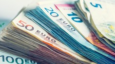 Firmy, ktoré zbankrotovali počas koronakrízy, vyplatili manažérom miliónové odmeny