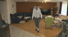 Zúfalá matka sa nevie domôcť pomoci. Jej syn má odmalička podlomené zdravie, príspevok jej nedali