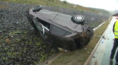 Smrteľná nehoda na D1 v smere do Prešova. Z auta vyletela žena, zraneniam podľahla