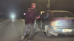 Postrelená žena leží v umelom spánku. Jej stav je vážny