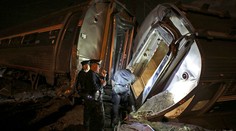 Havarovaný vlak vo Filadelfii išiel pred nehodou rýchlosťou až 160 km/h