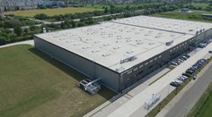 Na východe vznikne až 750 pracovných miest. Nová fabrika už naberá zamestnancov