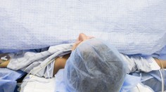 Žena bola 17 minút mŕtva. Odhalili, že trpí vzácnym ochorením, no dnes opäť športuje a vychováva syna