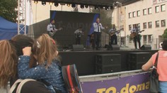 Cez deň pomáhajú a chránia, večer sú v skúšobni: Títo policajti si založili rockovú kapelu