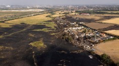 Deň po rekordných horúčavách v Británii: Požiare, utopení ľudia aj problémy v doprave