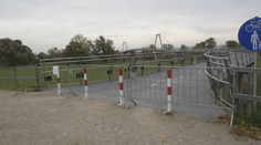 Jeden most zatvorili, o kúsok ďalej sa dá prejsť cez iný. Opatrenie na hraniciach s Rakúskom vyvoláva rozpaky