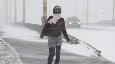 Do pondelka by sa malo na väčšine územia výrazne ochladiť. Nad nulou ostanú len tri oblasti