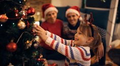 Vianoce bez darčekov? Rodičia zavádzajú nový trend, od blízkych čelia aj kritike