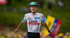 Tour de France: Pogačar v závere nedal Vingegaardovi šancu. Ten si však berie žltý dres