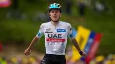 Tour de France: Pogačar v závere nedal Vingegaardovi šancu. Ten si však berie žltý dres