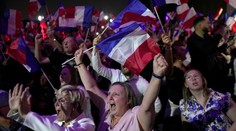 Krajná pravica porazila Macrona, Francúzi sa búria. Aké sú priority víťaznej strany Národné združenie