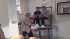 Učiteľka, ktorú žiaci šikanovali, zomrela