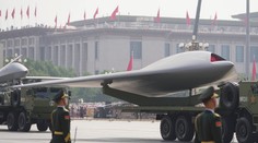 Čína ukázala vojenskú silu. Prezident svetovej veľmoci hádže rukavicu Západu