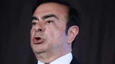 Bývalého šéfa Nissanu v Tokiu znova zatkli